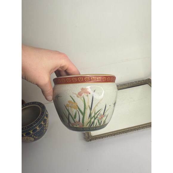 New England Pottery Ming Dynasty Fish Bowl Planter Vase, Floral Hand Painted - Picture 6 of 9